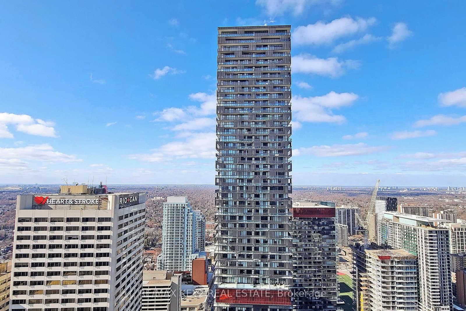 2221 Yonge Street, Unit 4210 thumbnail 17