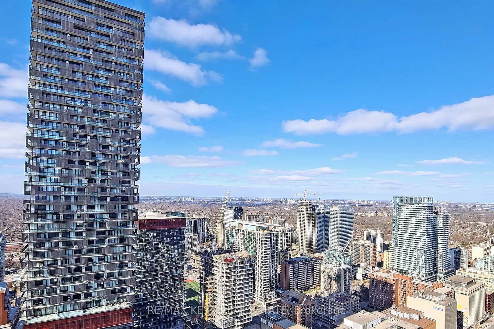 2221 Yonge Street, Unit 4210 thumbnail 18