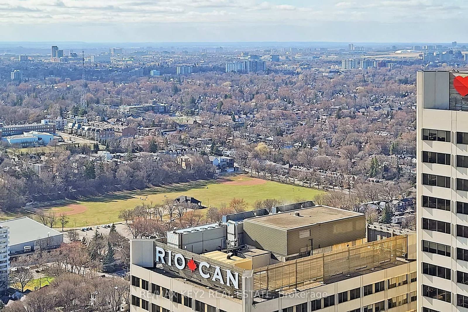 2221 Yonge Street, Unit 4210 thumbnail 19