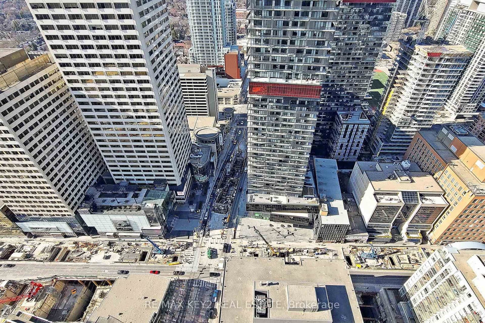 2221 Yonge Street, Unit 4210 thumbnail 20