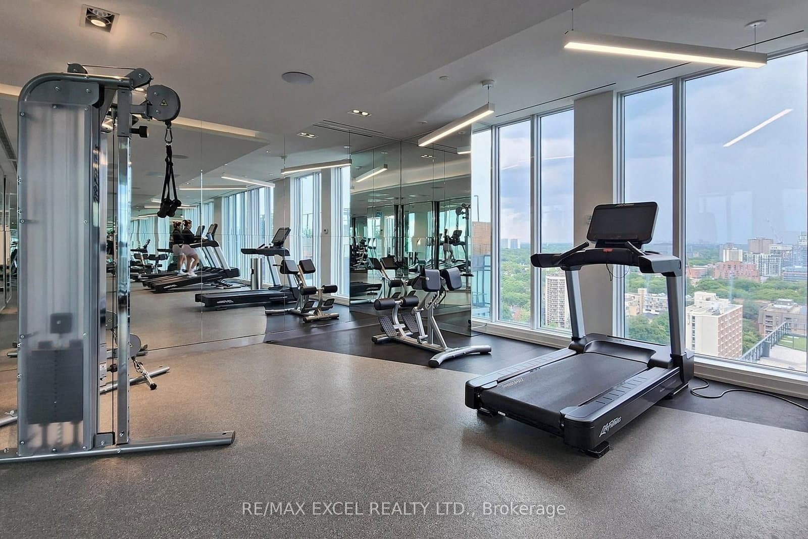 251 Jarvis Street, Unit 4203 thumbnail 17