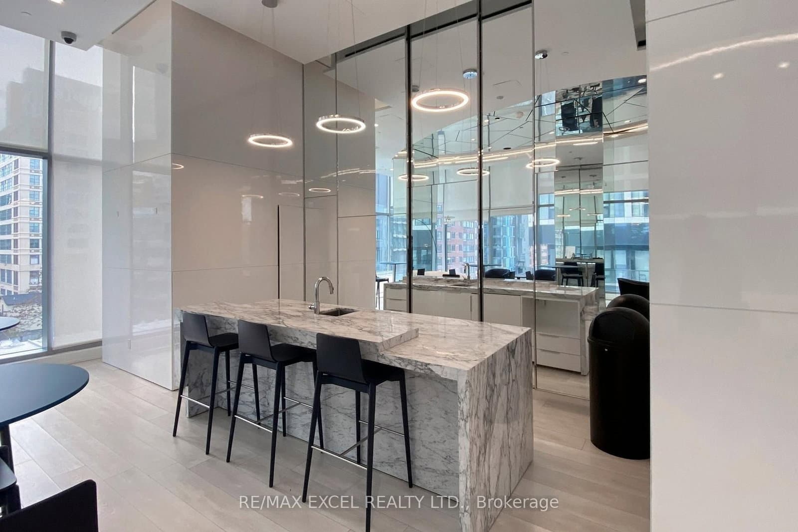 251 Jarvis Street, Unit 4203 thumbnail 18