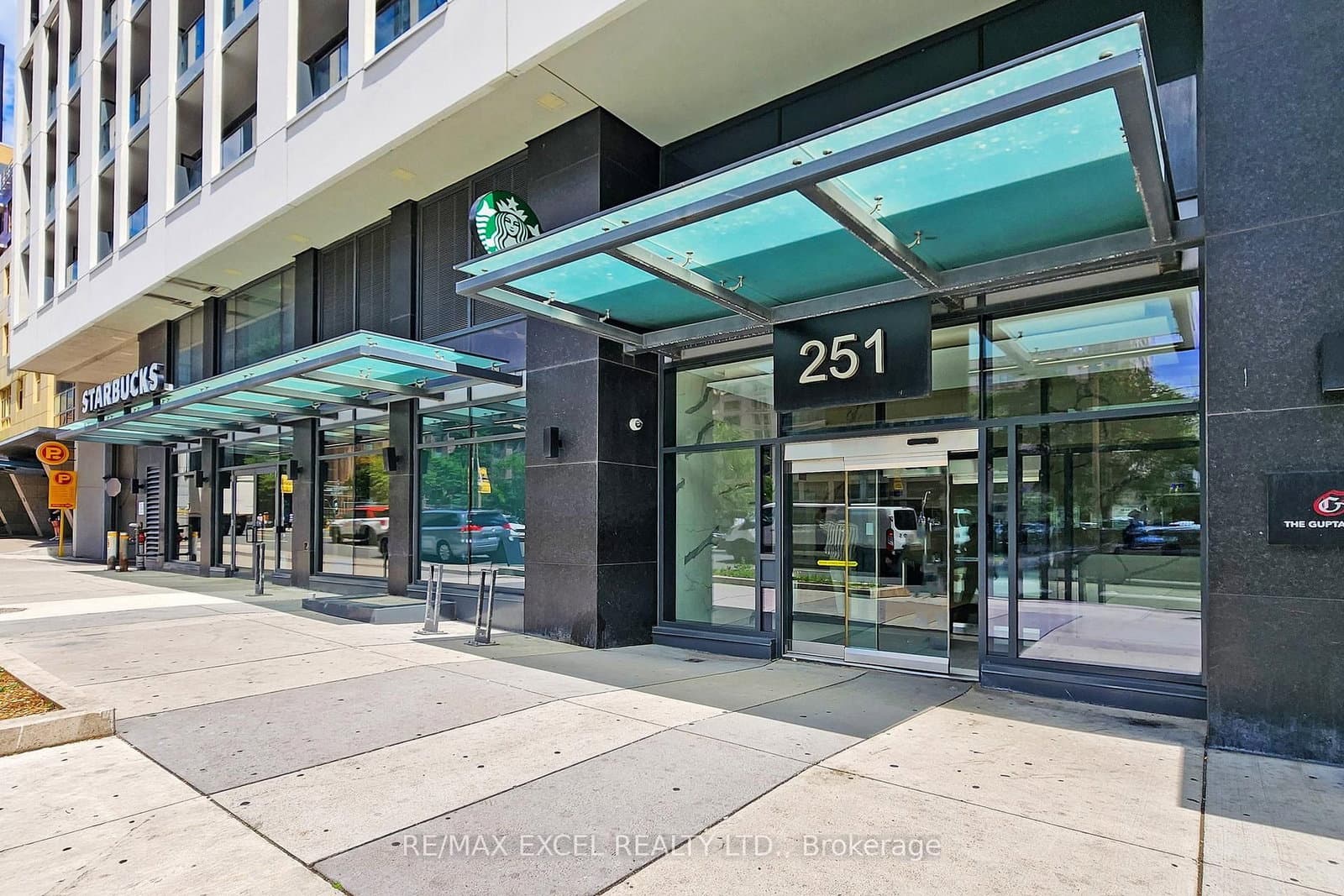 251 Jarvis Street, Unit 4203 thumbnail 2