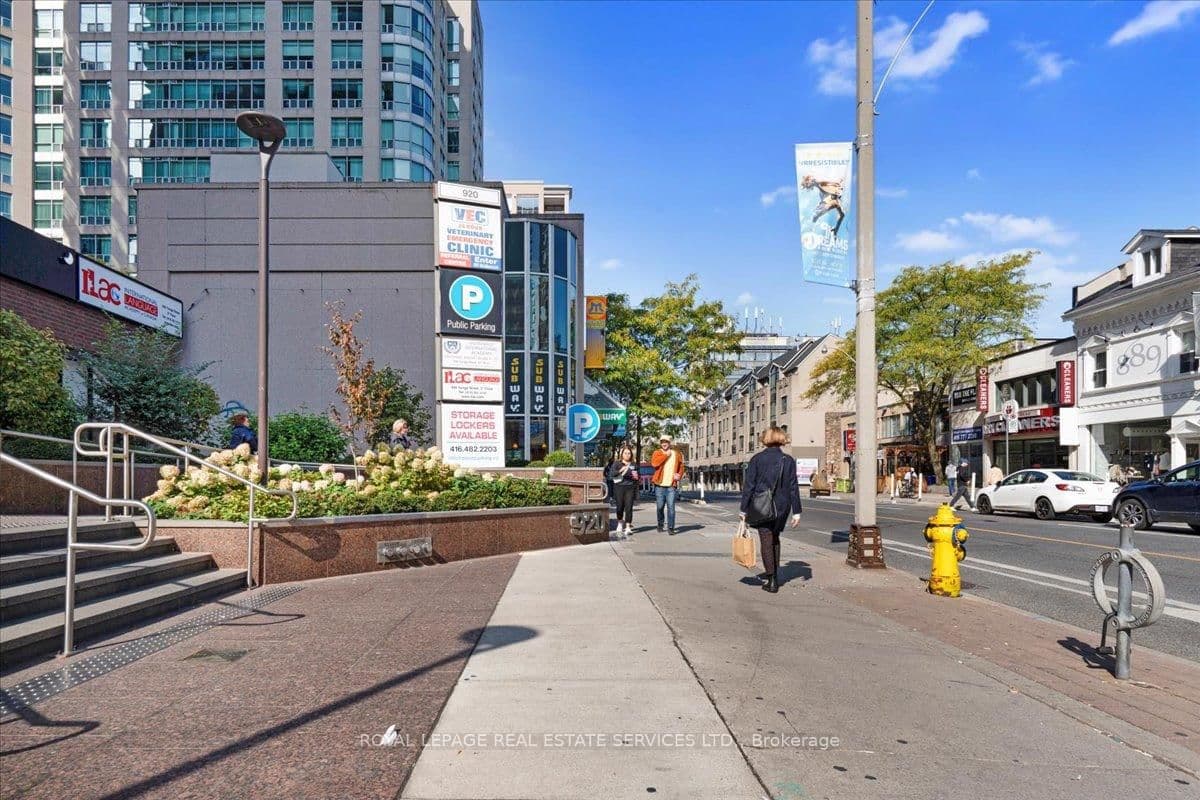 914 Yonge Street, Unit 1214 thumbnail 16