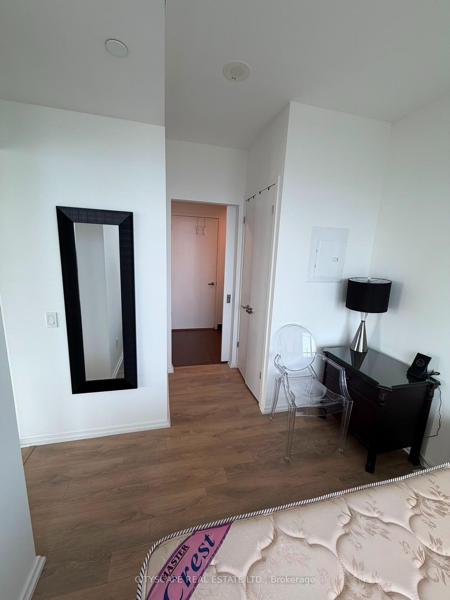 197 Yonge Street, Unit 4909 thumbnail 14