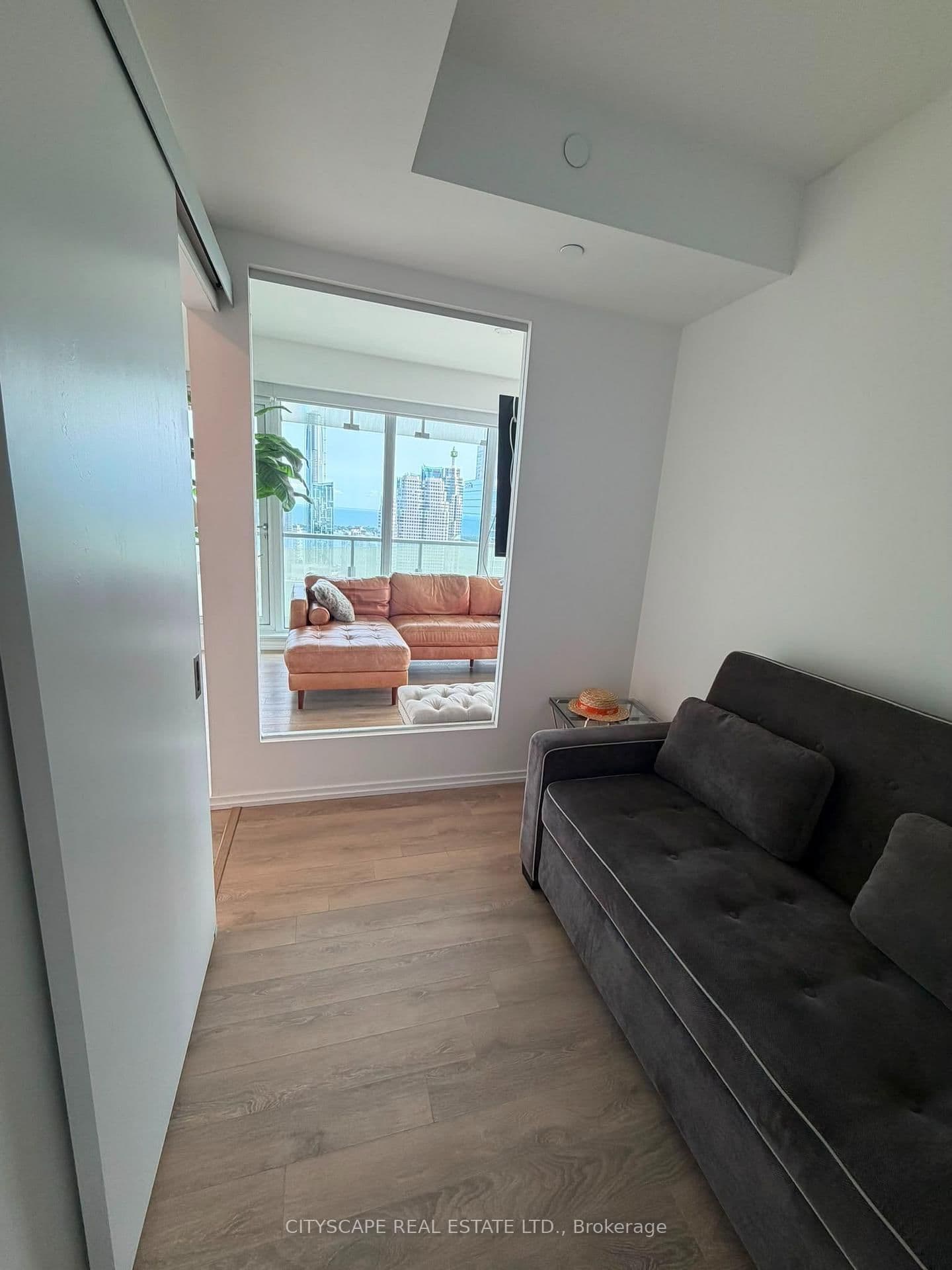 197 Yonge Street, Unit 4909 thumbnail 18