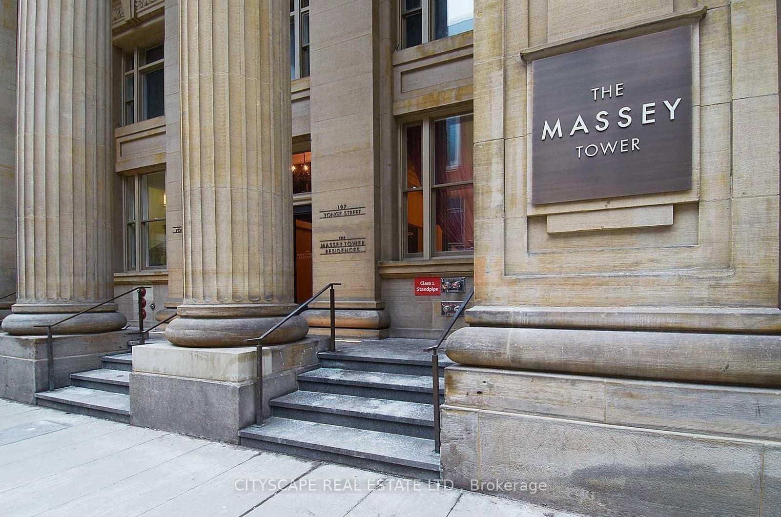 197 Yonge Street, Unit 4909 thumbnail 2