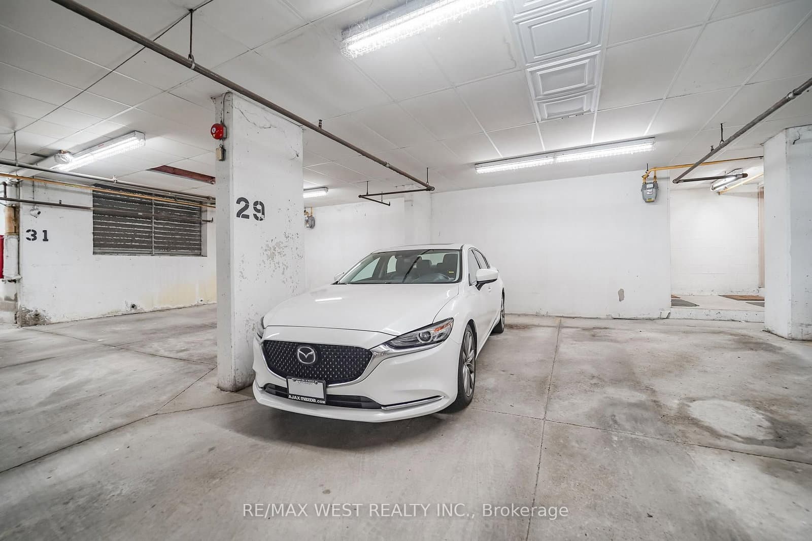 108 Finch Avenue W, Unit D11 thumbnail 10