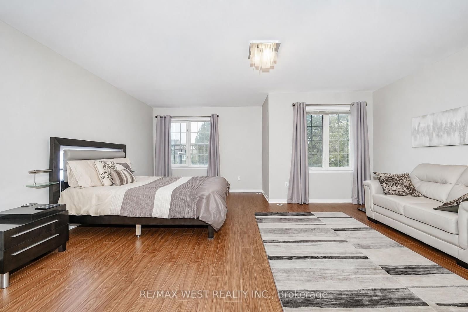 108 Finch Avenue W, Unit D11 thumbnail 4