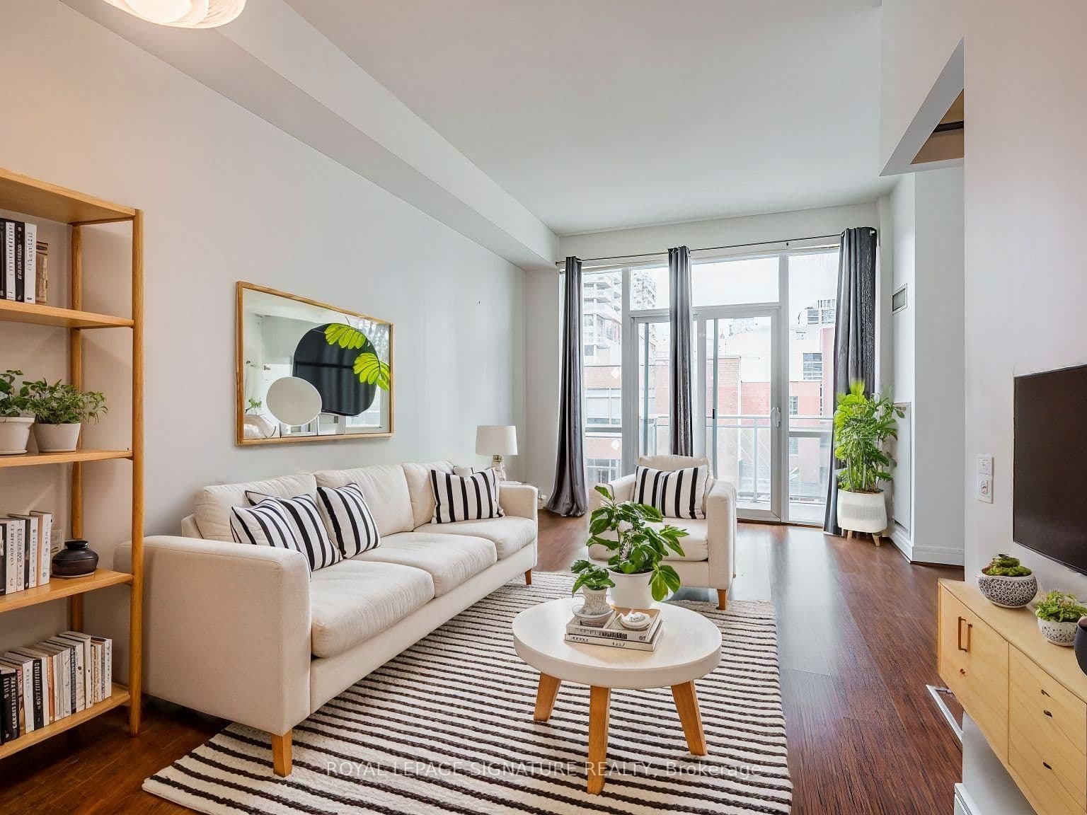 116 George Street, Unit N401 - Image 1