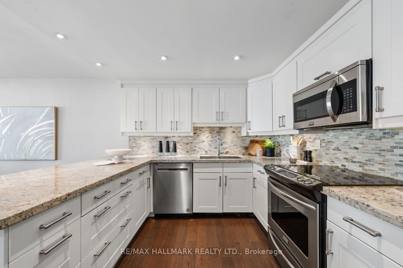 18 Lower Village Gate, Unit 108 thumbnail 17