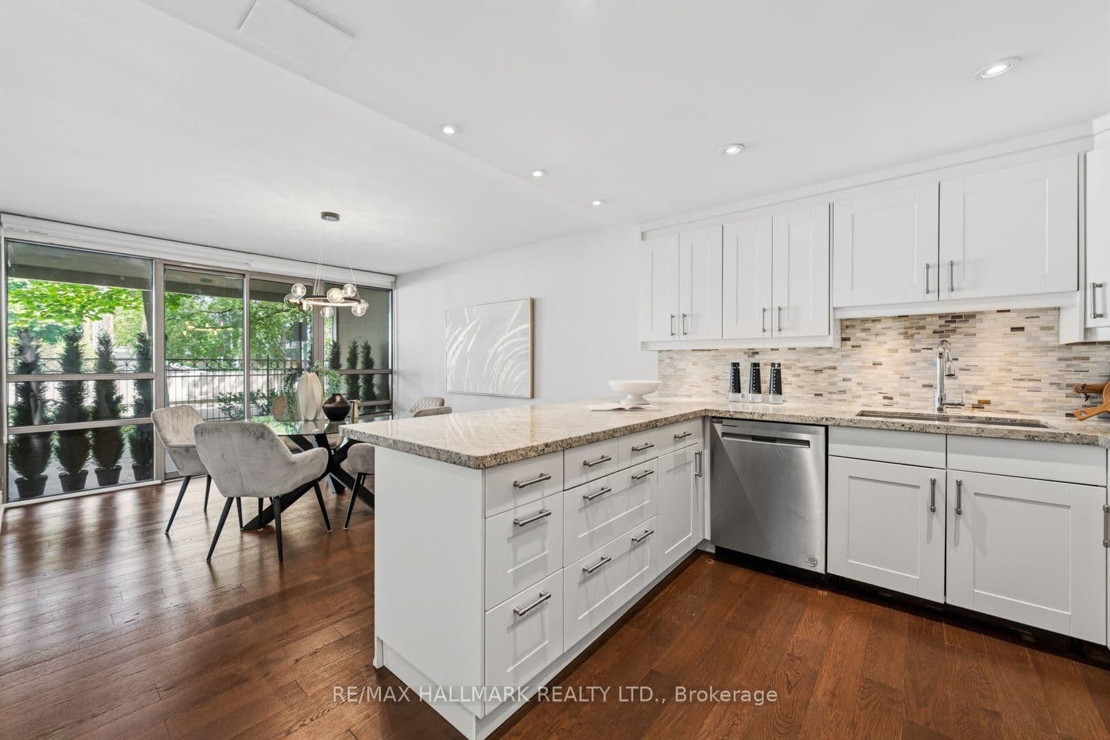 18 Lower Village Gate, Unit 108 thumbnail 19