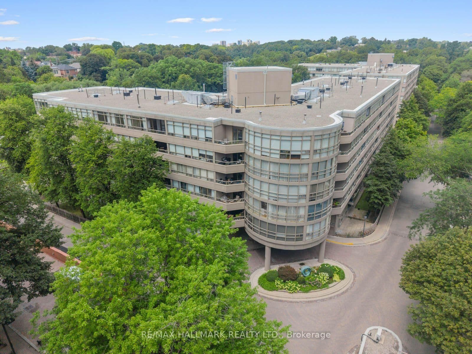 18 Lower Village Gate, Unit 108 thumbnail 41