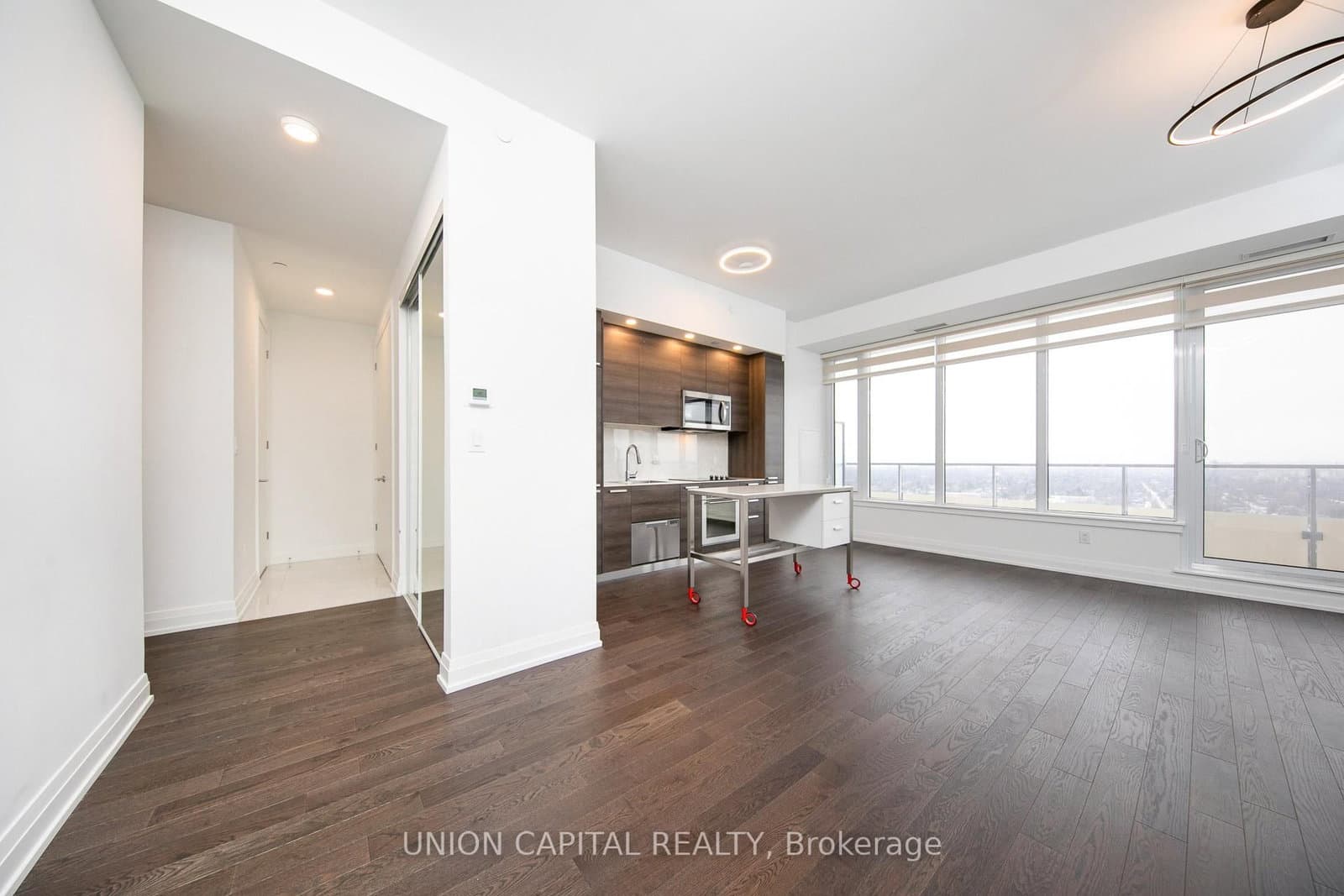 75 Canterbury Place, Unit PH206 thumbnail 16