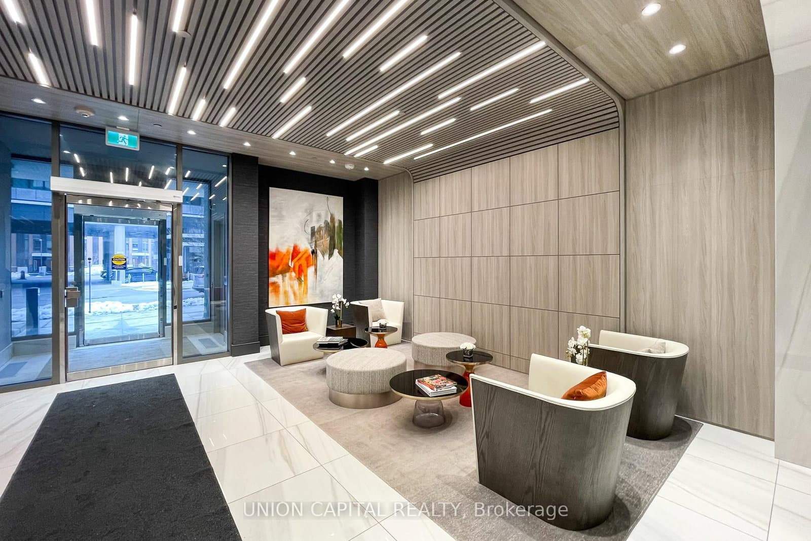 75 Canterbury Place, Unit PH206 thumbnail 34