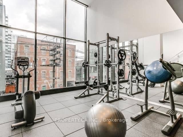 629 N King Street W, Unit 632 thumbnail 12