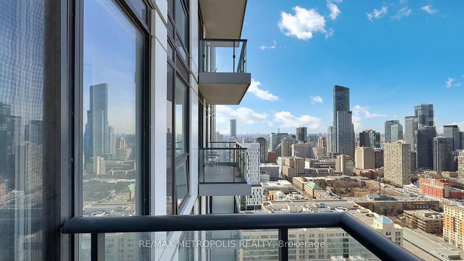 251 Jarvis Street, Unit 4212 thumbnail 32