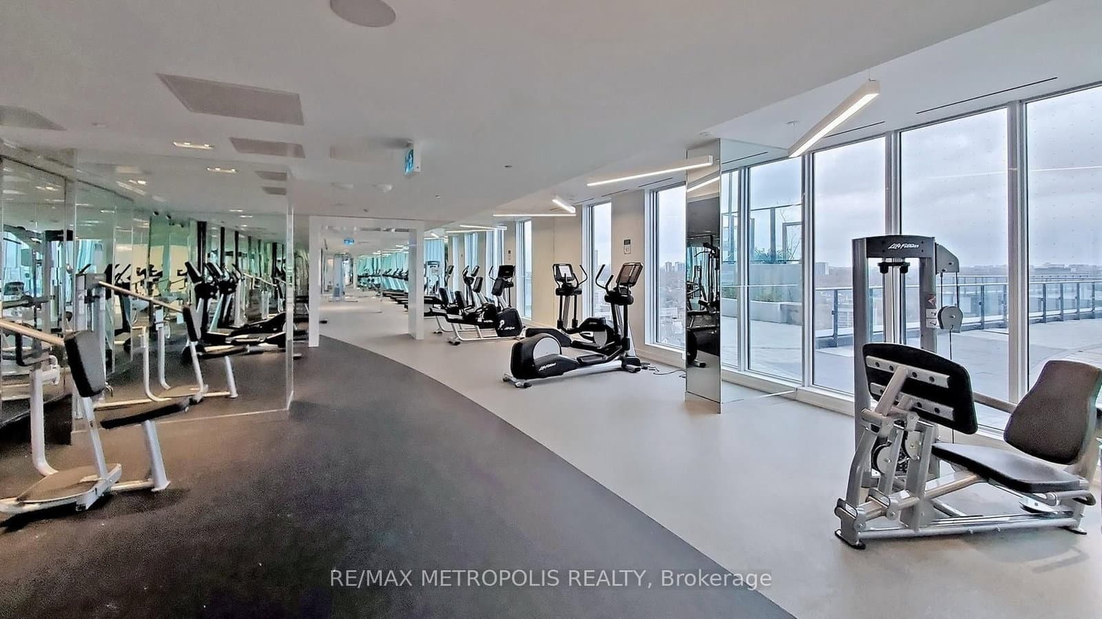 251 Jarvis Street, Unit 4212 thumbnail 45