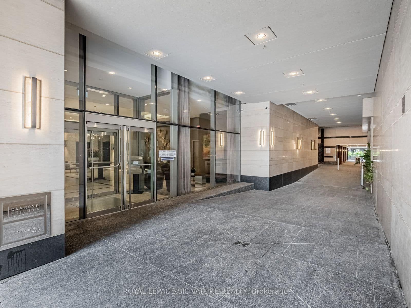 155 Yorkville Avenue, Unit 1110 thumbnail 3