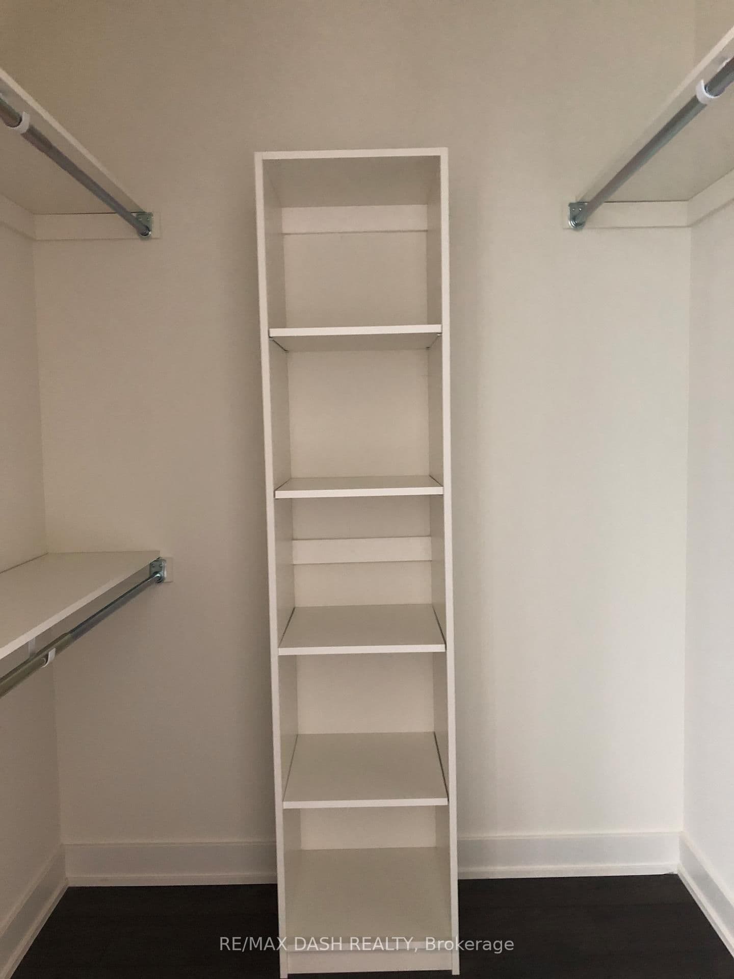 27 Bathurst Street, Unit 1504W thumbnail 19