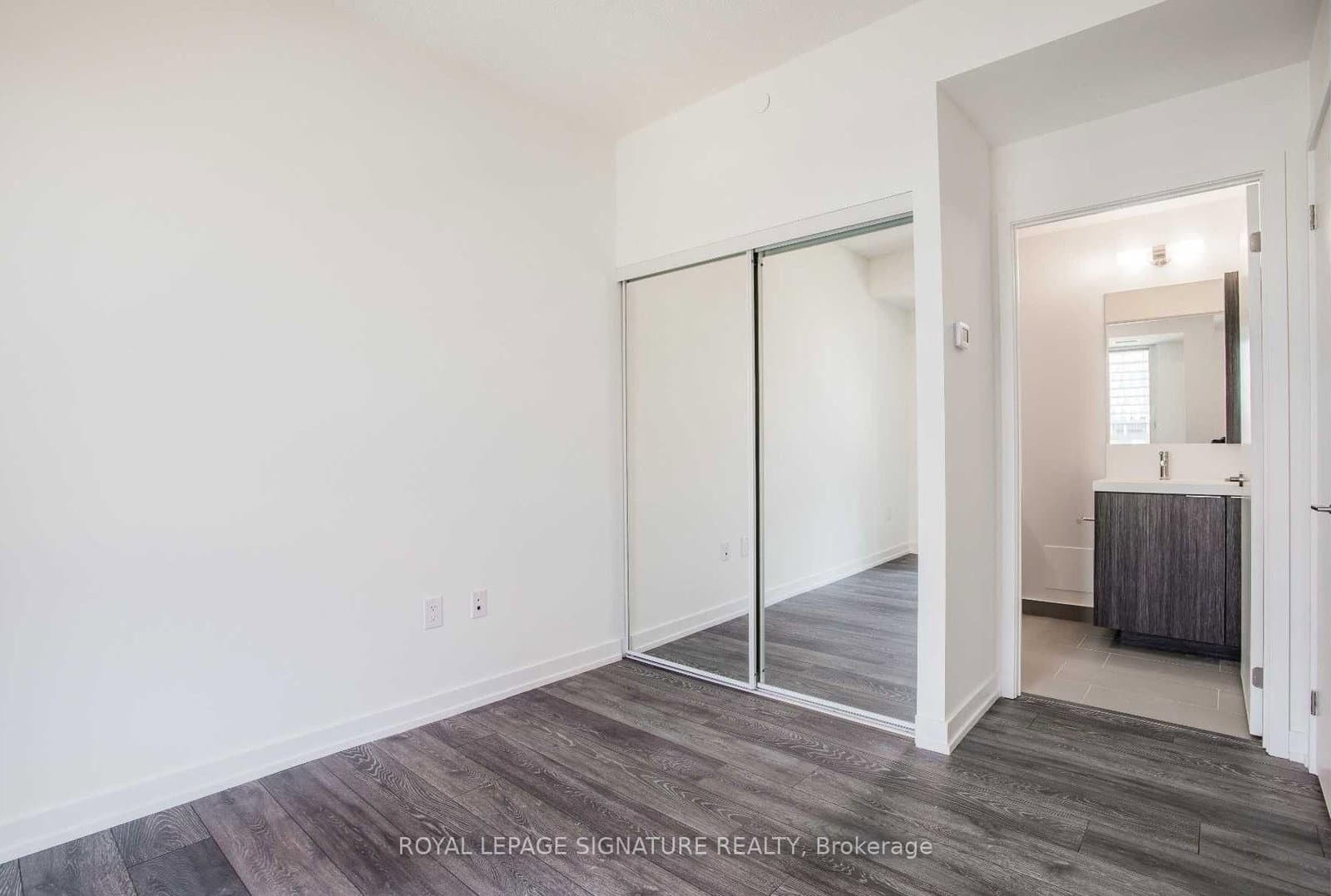 225 Sumach Street, Unit 605 thumbnail 24