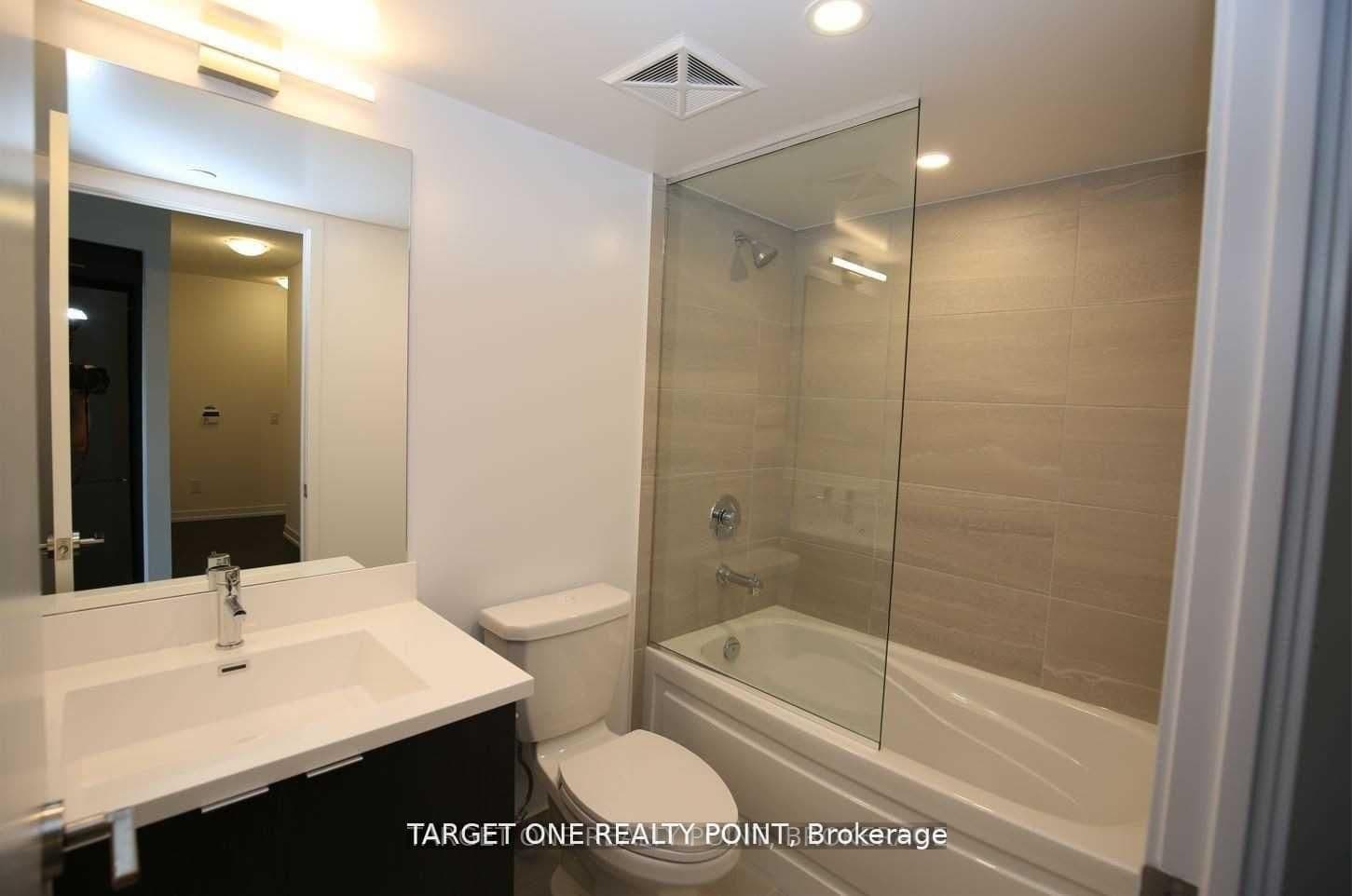 219 Dundas Street E, Unit 1603 thumbnail 5