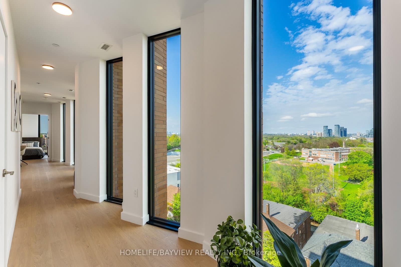 1720 Bayview Avenue E, Unit PH05 thumbnail 11