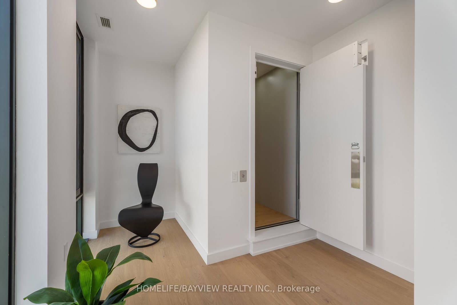 1720 Bayview Avenue E, Unit PH05 thumbnail 13