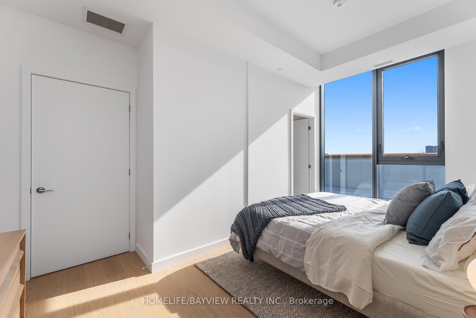 1720 Bayview Avenue E, Unit PH05 thumbnail 21