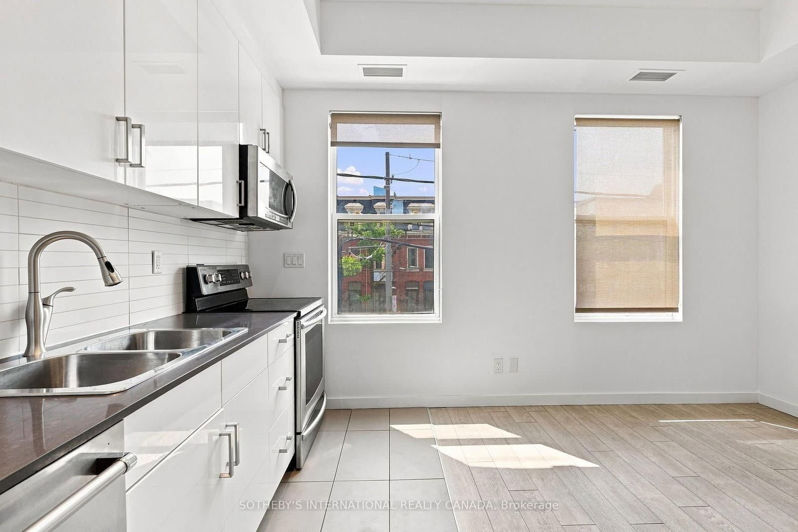 433 Parliament Street, Unit 201 thumbnail 2