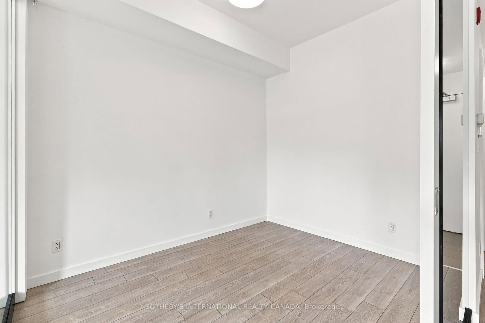 433 Parliament Street, Unit 201 thumbnail 7