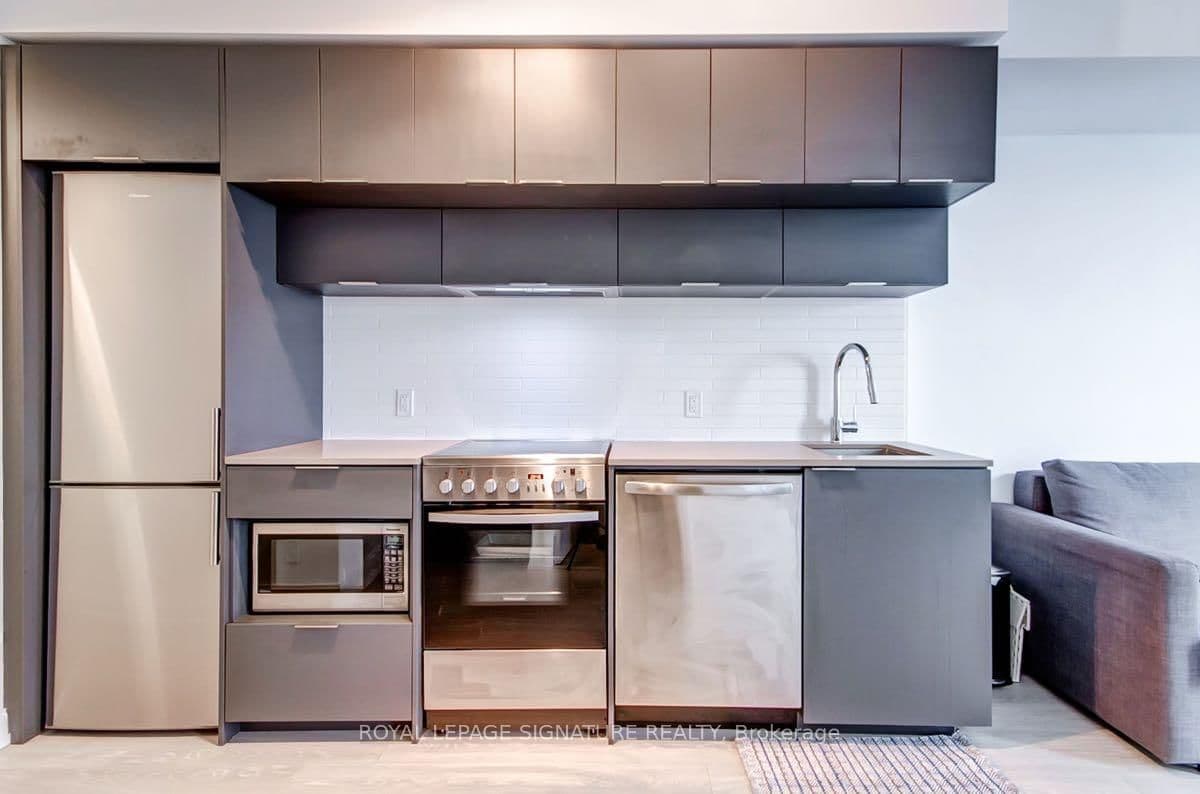 181 Dundas Street E, Unit 3115 thumbnail 7