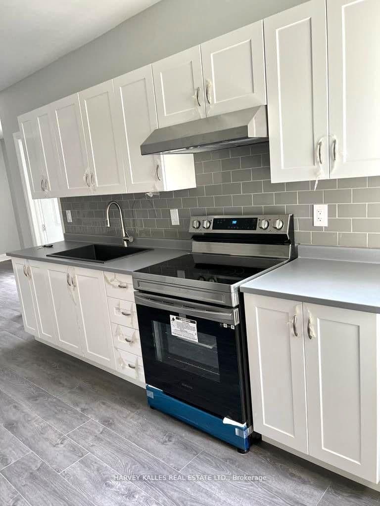 202 Major Street, Unit Upper thumbnail 3