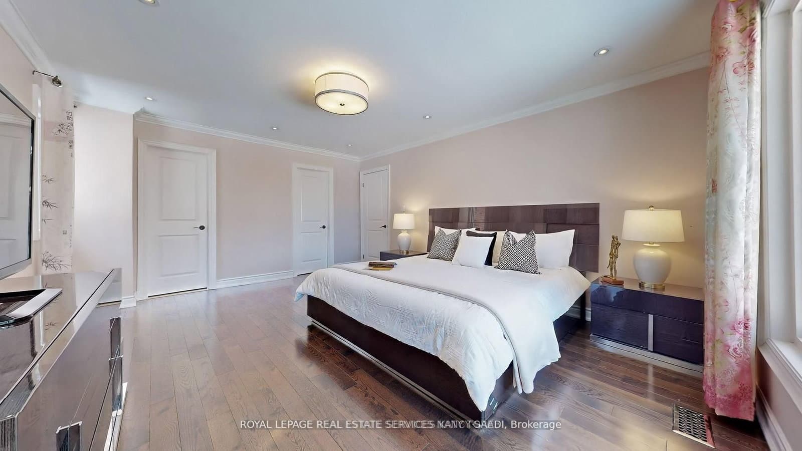 136 Denlow Boulevard thumbnail 25