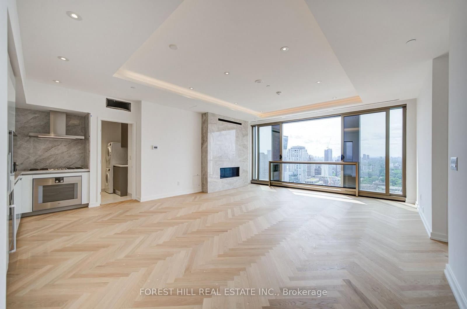 1315 Bay Street, Unit 2302