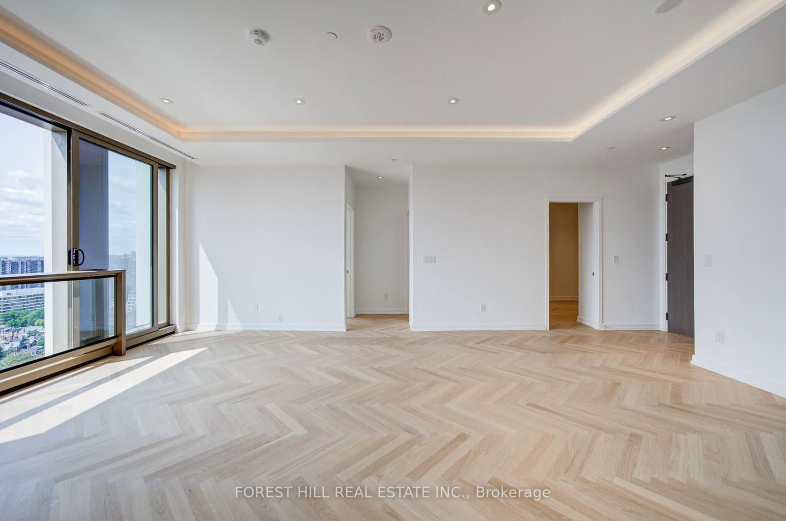 1315 Bay Street, Unit 2302 thumbnail 3