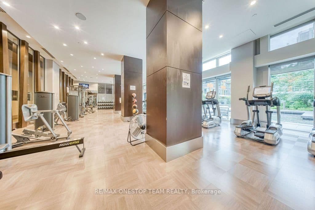 88 Sheppard Avenue E, Unit 811 thumbnail 25
