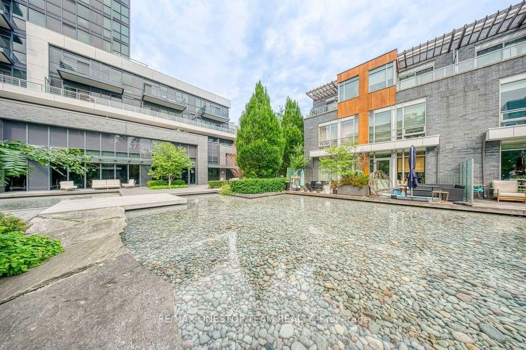 88 Sheppard Avenue E, Unit 811 thumbnail 33