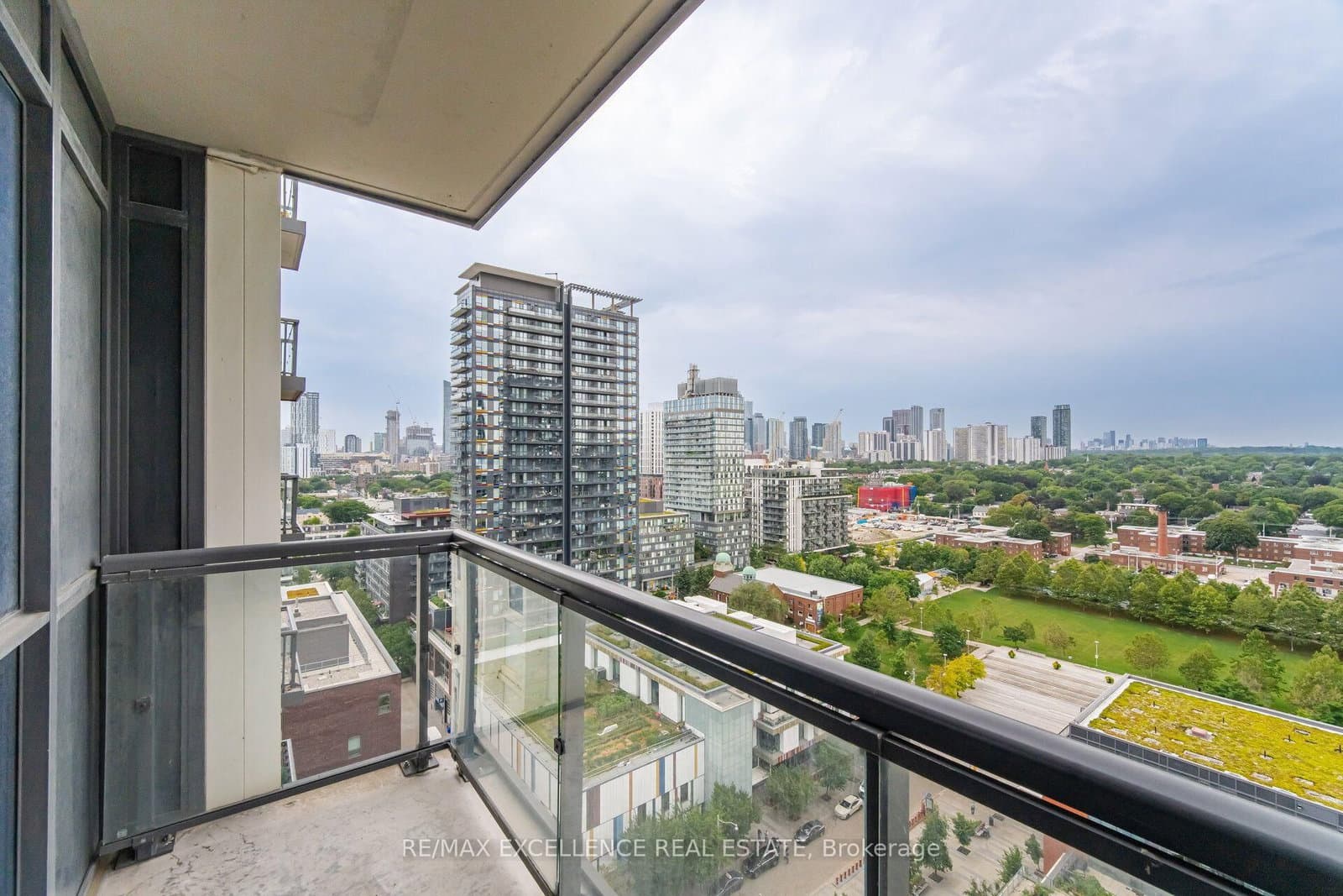 55 Regent Park Boulevard, Unit 1710 thumbnail 27