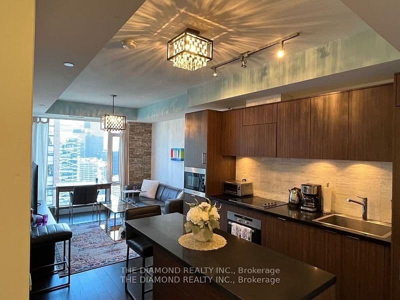 21 Widmer Street, Unit 4208 thumbnail 16