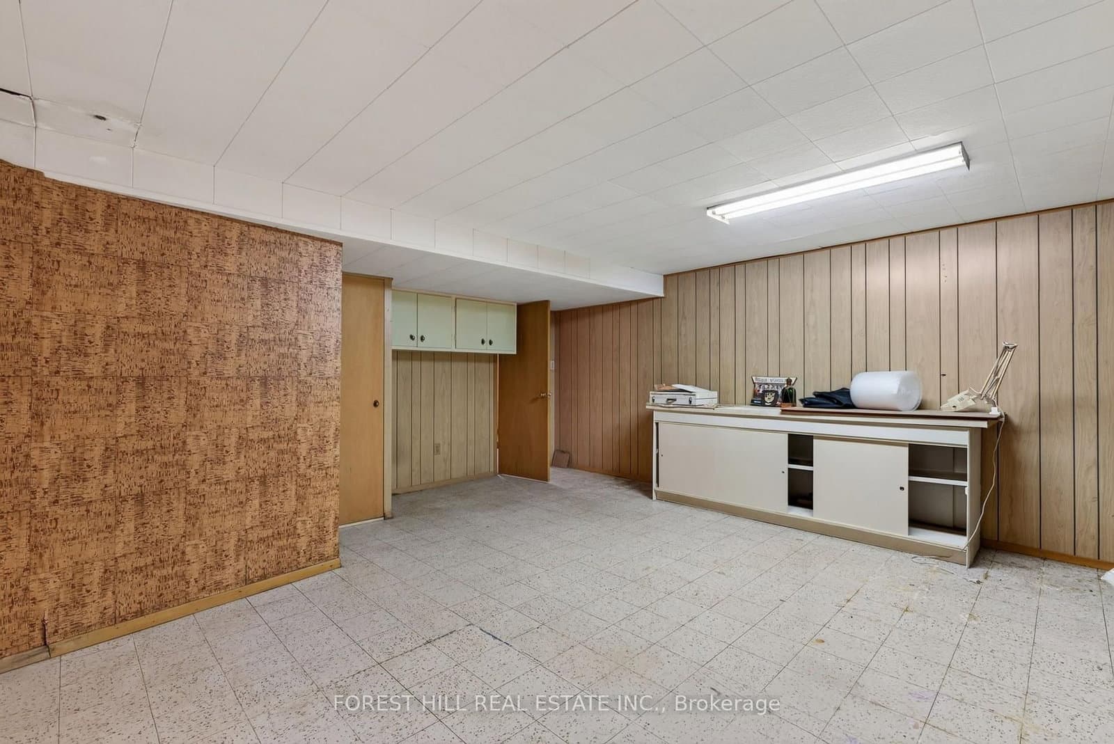 15 Robson Place thumbnail 17