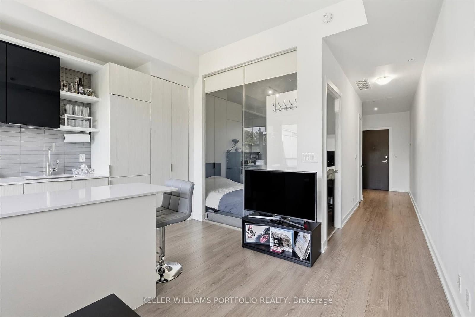 6 Parkwood Avenue, Unit 516 thumbnail 13
