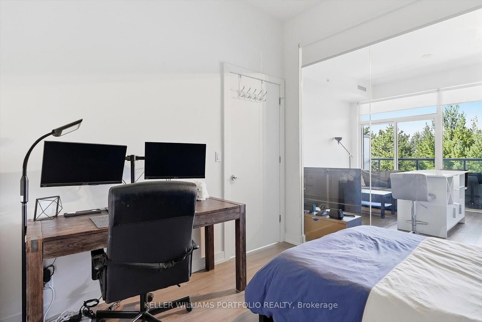 6 Parkwood Avenue, Unit 516 thumbnail 24
