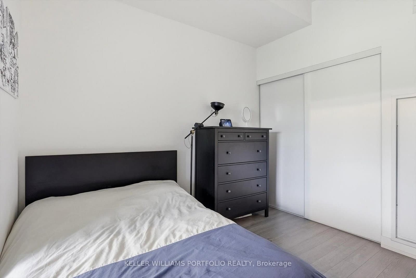 6 Parkwood Avenue, Unit 516 thumbnail 25