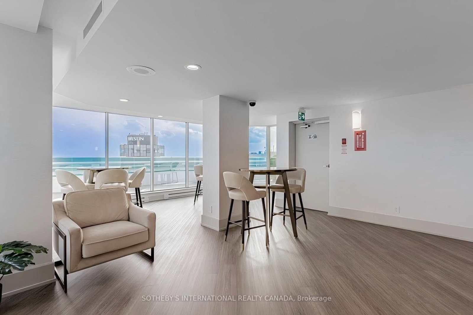 10 Yonge Street, Unit 2809 thumbnail 40