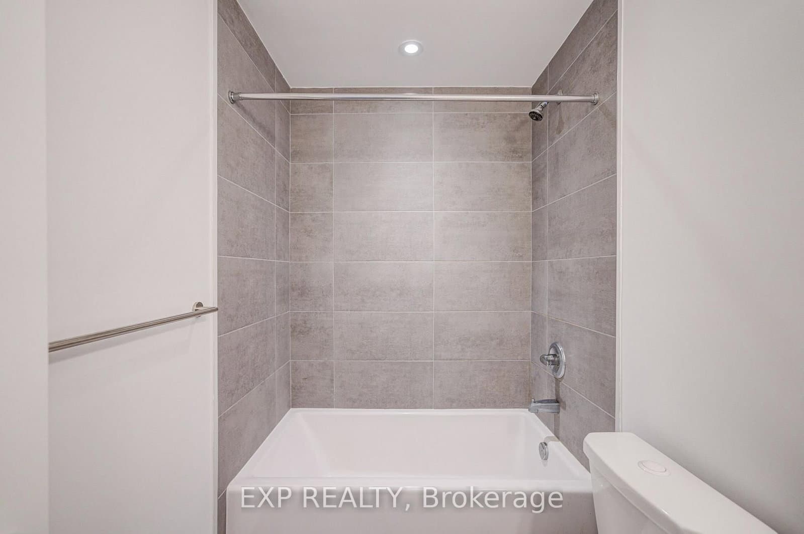 60 Ann O'reilly Road, Unit 1166 thumbnail 27