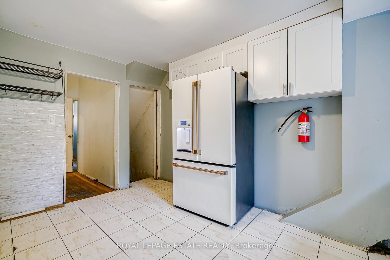 201 Christie Street thumbnail 12
