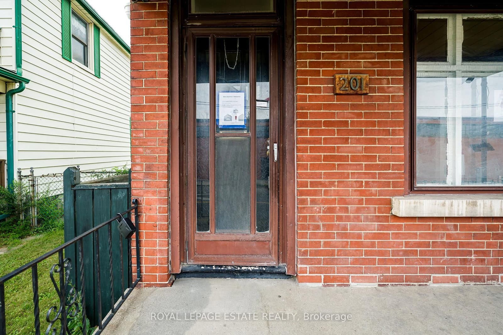 201 Christie Street thumbnail 3