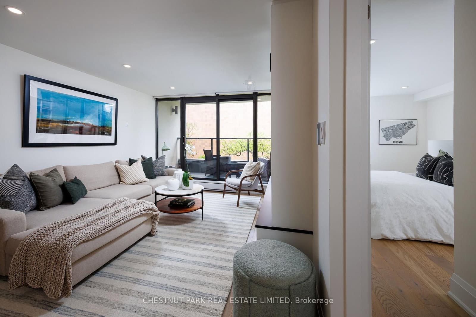40 Oaklands Avenue, Unit 203 thumbnail 17