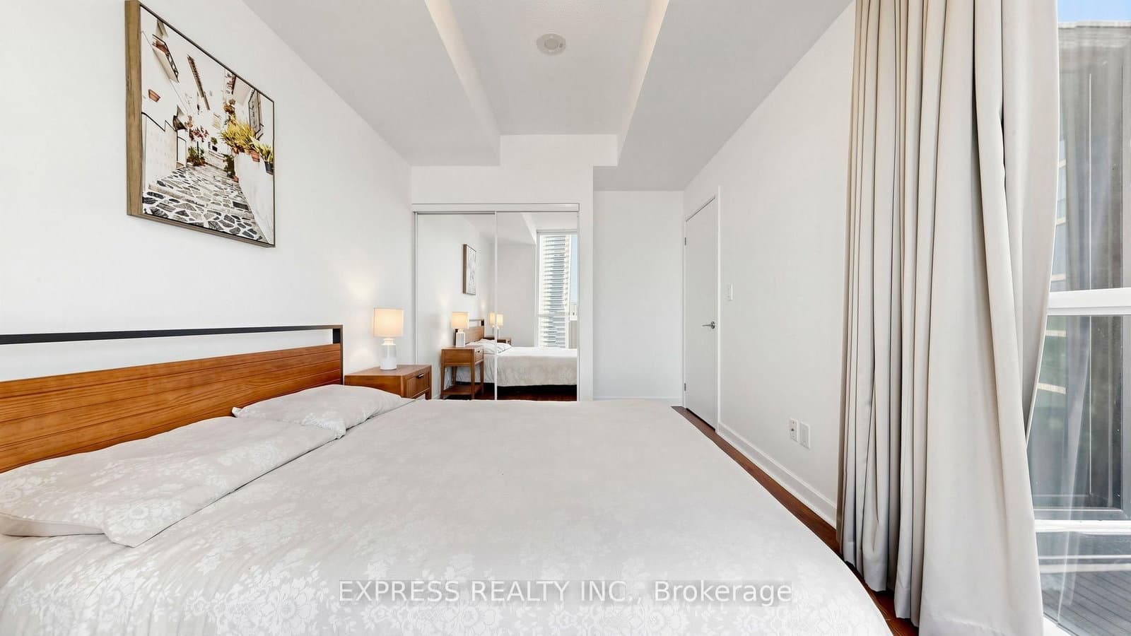 33 Bay Street, Unit 4207 thumbnail 19